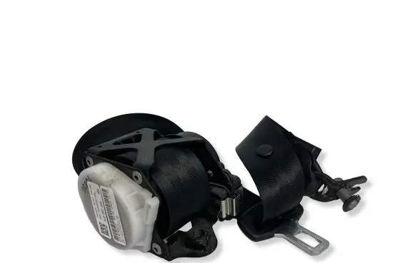 Audi Q3 8U Rear seatbelt 8U0857805