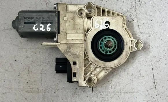 Land Rover Discovery 3 - LR3 Rear door window regulator motor 0536010001