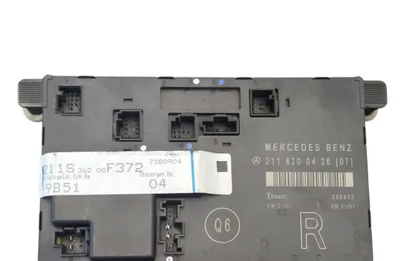 Mercedes-Benz E W211 Door control unit/module 2118200426 211820042607 356802