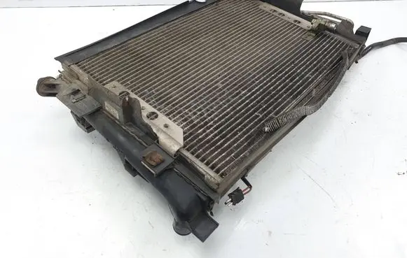 Mercedes-Benz A W168 Coolant radiator 1685050330