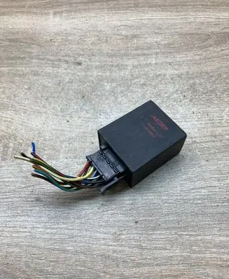 Audi A3 S3 8L Tow bar trailer control unit/module 82400006