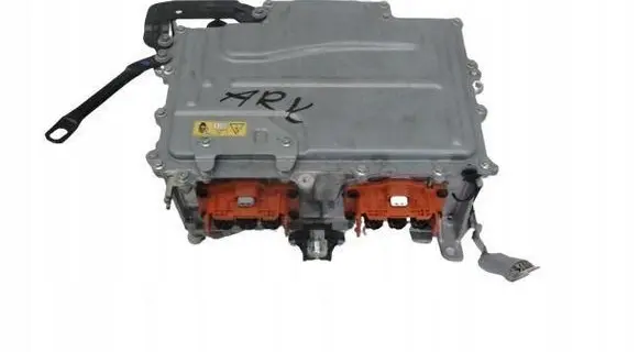 Renault Captur II Voltage converter inverter 