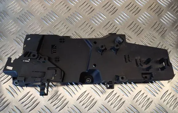 BMW 5 F10 F11 Other engine bay part 7806494 6440410 010203314