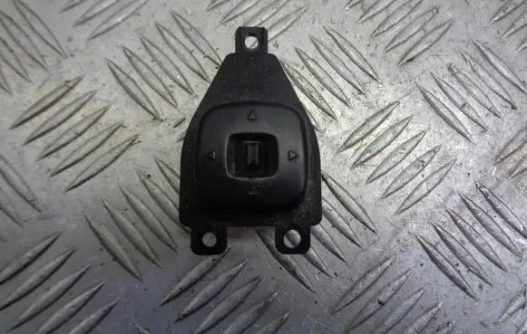 Mazda 3 I Wing mirror switch