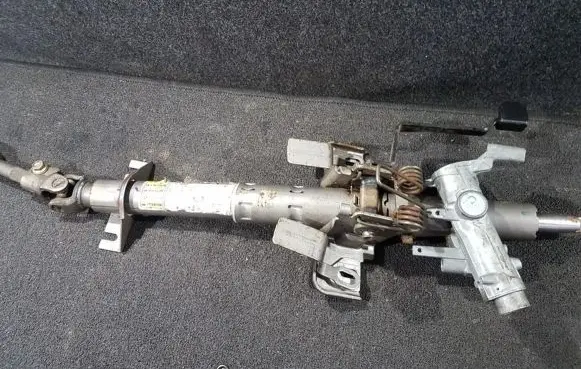 Suzuki Baleno EG Steering wheel axle