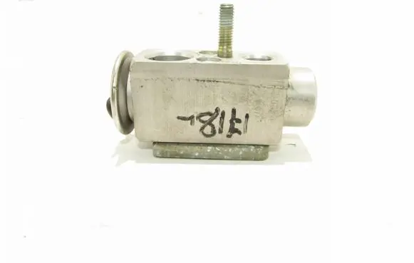 Air conditioning (A/C) expansion valve