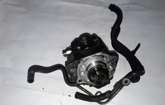 Mitsubishi ASX Fuel injection high pressure pump 1460A063