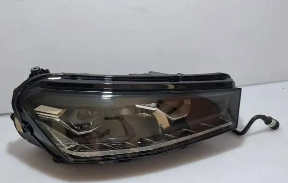 Skoda Fabia Mk4 (6VA) Headlight/headlamp 6VB941016B LC17787
