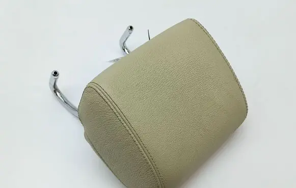 Mercedes-Benz S W221 Rear seat headrest 