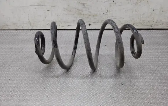 Opel Astra H Rear coil spring