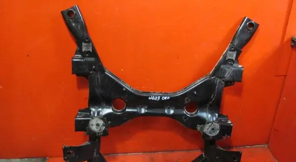 Mercedes-Benz Vito Viano W639 Front subframe