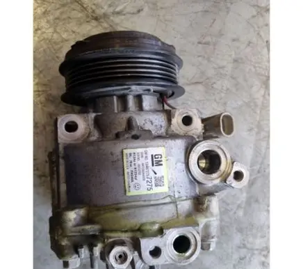 Opel Adam Air conditioning (A/C) compressor (pump) 13487275 AKT200A432B
