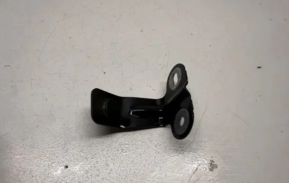 Ford Mustang VII Fender mounting bracket 6302636ABT2F