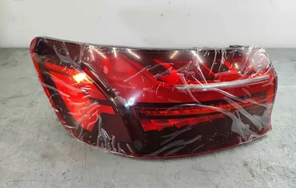 Audi A4 S4 B9 8W Rear/tail lights 8W9945091AA 8W9945091AC