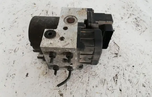 Nissan Almera N16 ABS Pump 0273004452