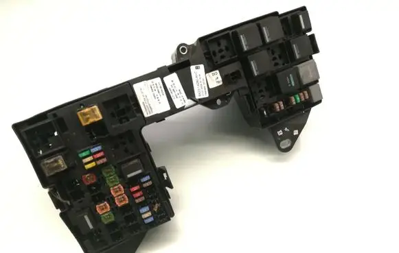 Jaguar XF Fuse module 9X23-14290-AHC