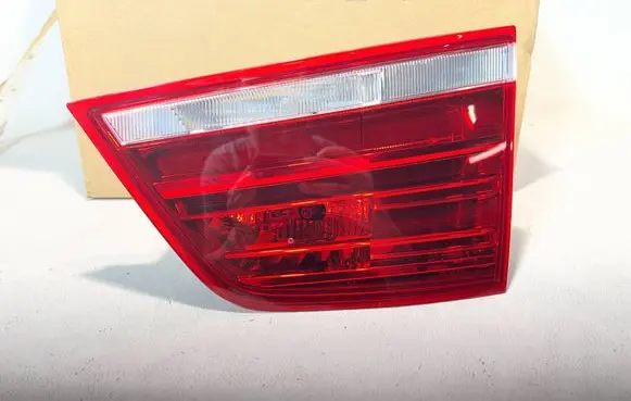 BMW X3 F25 Tailgate rear/tail lights 7217314