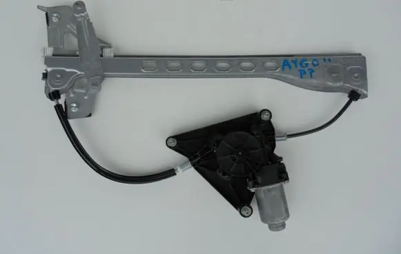 Toyota Aygo AB40 Front door window regulator with motor 698100H031