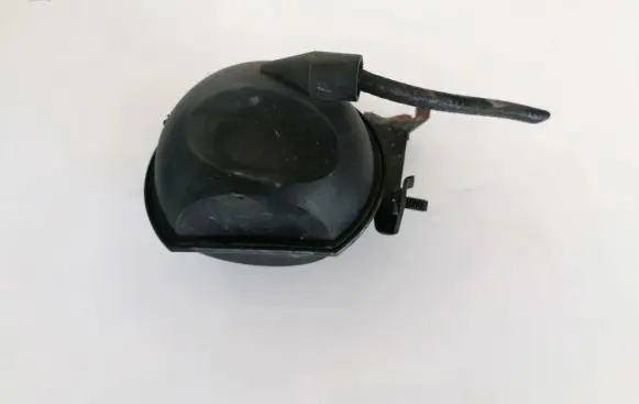 Vacuum air tank