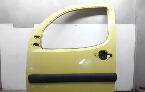 Fiat Doblo Front door