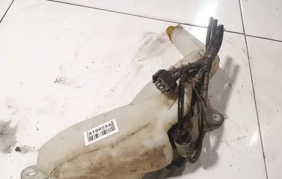 Opel Zafira A Windshield washer fluid reservoir/tank 