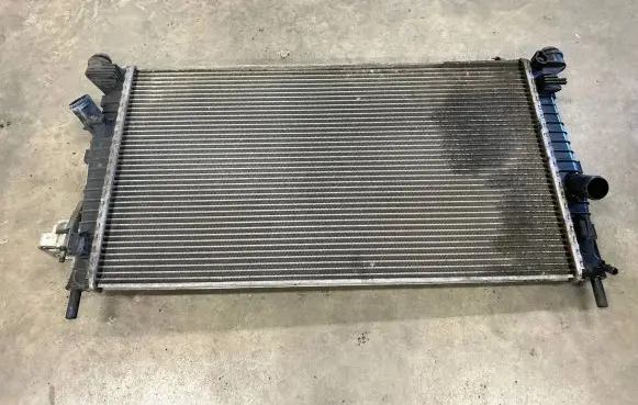 Volvo C30 Coolant radiator 3M5H8005RK 814324 T63448AA