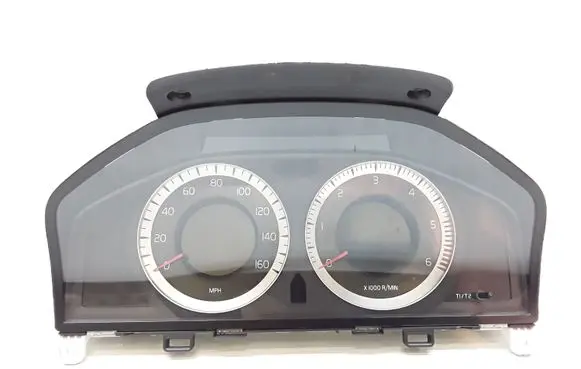 Volvo V70 Speedometer (instrument cluster) 31270907AA