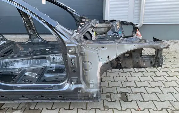 Front quarter panel