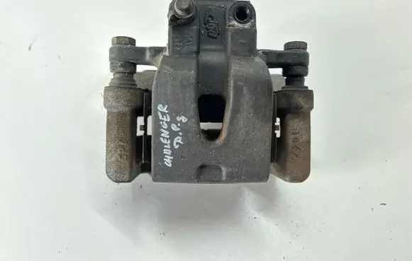 Dodge Challenger Rear brake caliper K242048C 68548610AA 68548608AA