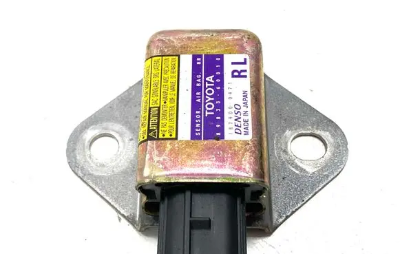 Toyota Land Cruiser (J120) Airbag deployment crash/impact sensor 8983360010 1879000471