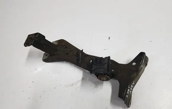 Audi A3 S3 8V Fender mounting bracket 