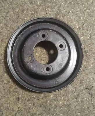 BMW 3 E36 Water pump pulley 1722567