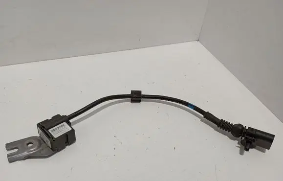 Volkswagen Touareg I ESP acceleration yaw rate sensor 7L0907673C