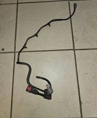 Renault Trafic II (X83) Fuel return line/hose 