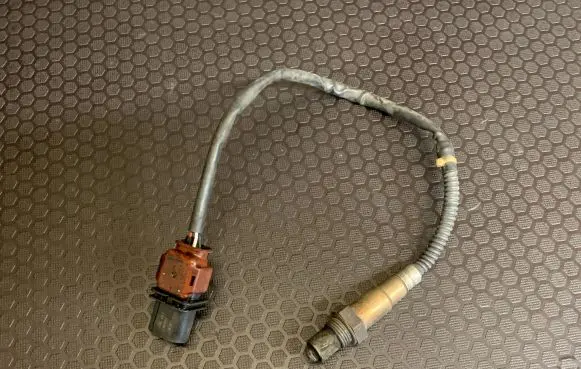 Audi A6 S6 C6 4F Lambda probe sensor 059906262 784301