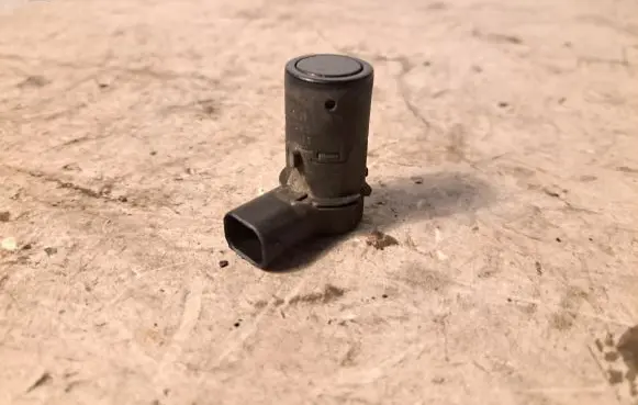 BMW 5 E60 E61 Parking PDC sensor 6989075
