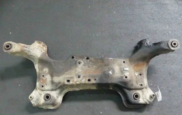 Toyota Avensis T220 Front axle beam IMPRK1251804