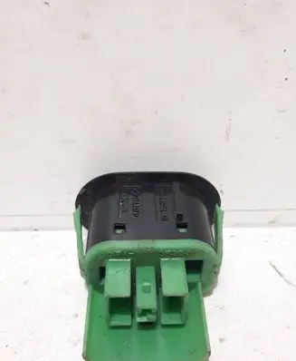 Saab 9-5 Fuel tank opening switch 4617544 156797