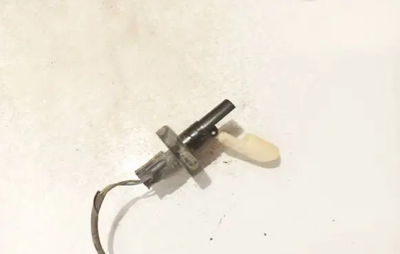 Mercedes-Benz E W211 Sensor 2205400045