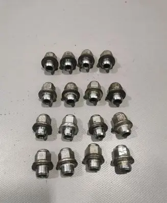 Toyota Yaris Nuts/bolts 
