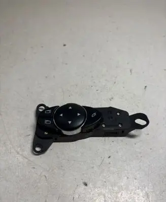 Mercedes-Benz E W211 Wing mirror switch 2118208510 03211011