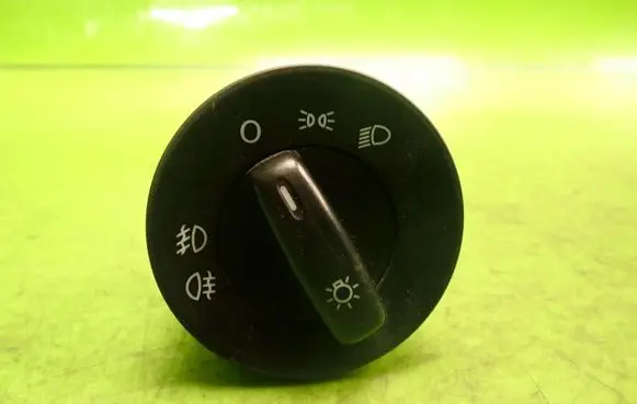 Skoda Octavia Mk2 (1Z) Headlight wiper switch 1Z0941431C