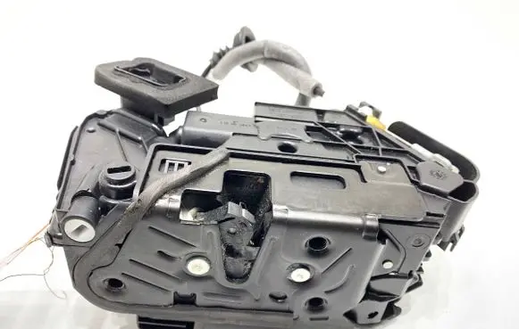 Skoda Karoq Rear door lock 5TA839015D