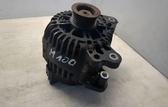 Volkswagen Golf V Generator/alternator 03C903023B 208024695 2542731G