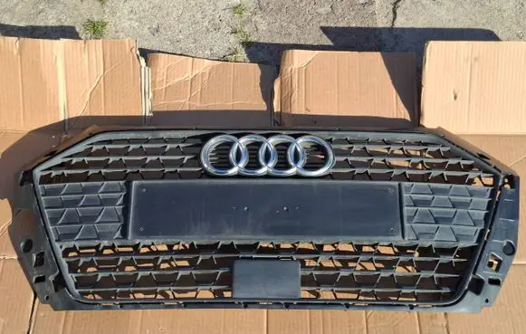Audi A1 Front grill 182A853653 82A853653A