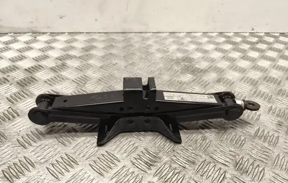 Mazda 6 Lift Jack