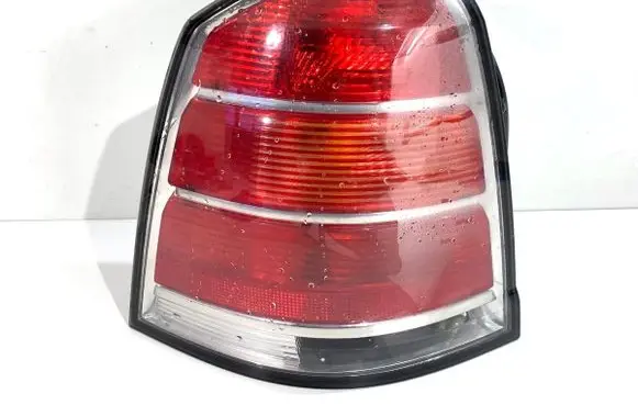 Opel Zafira B Rear/tail lights 