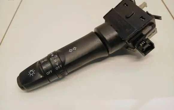 Mitsubishi Outlander Indicator stalk E380013
