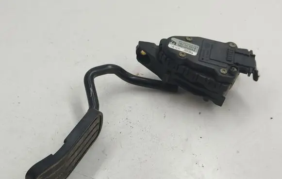 Seat Alhambra (Mk1) Accelerator throttle pedal