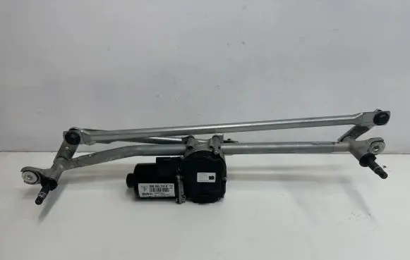 Porsche Macan (95B) Front wiper linkage and motor 95B955114D